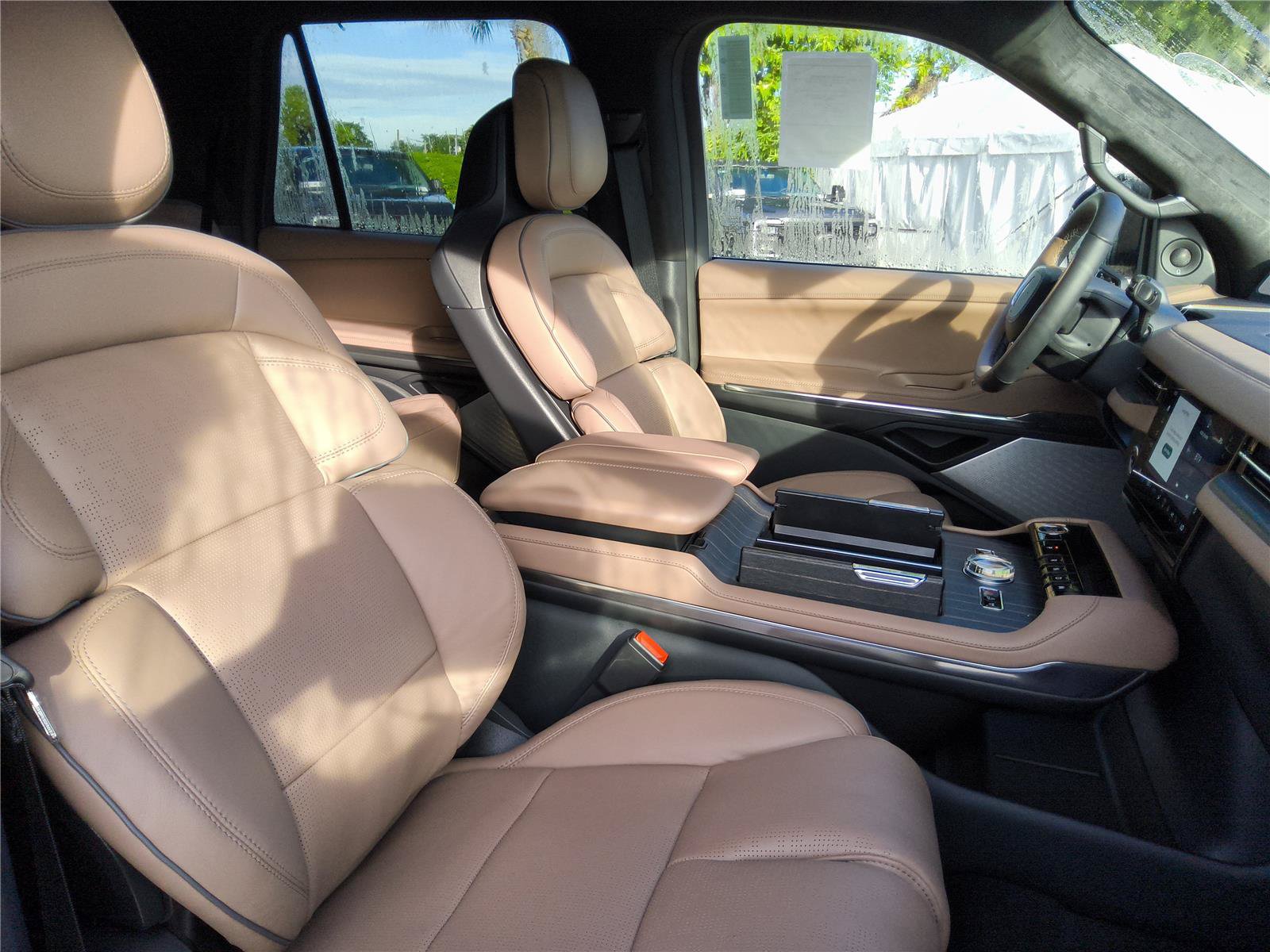 New 2027 Lincoln Navigator Black Label AWD/4WD image 33