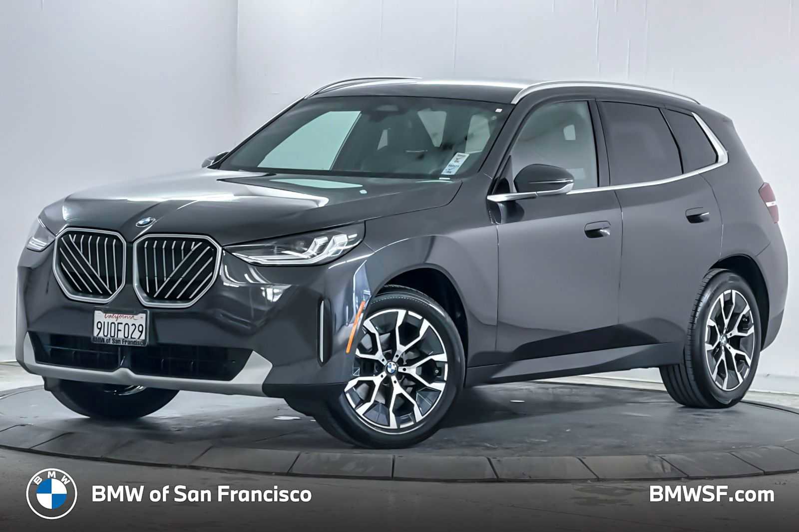Used 2025 BMW X3 xDrive30i w/ Convenience Package image 1