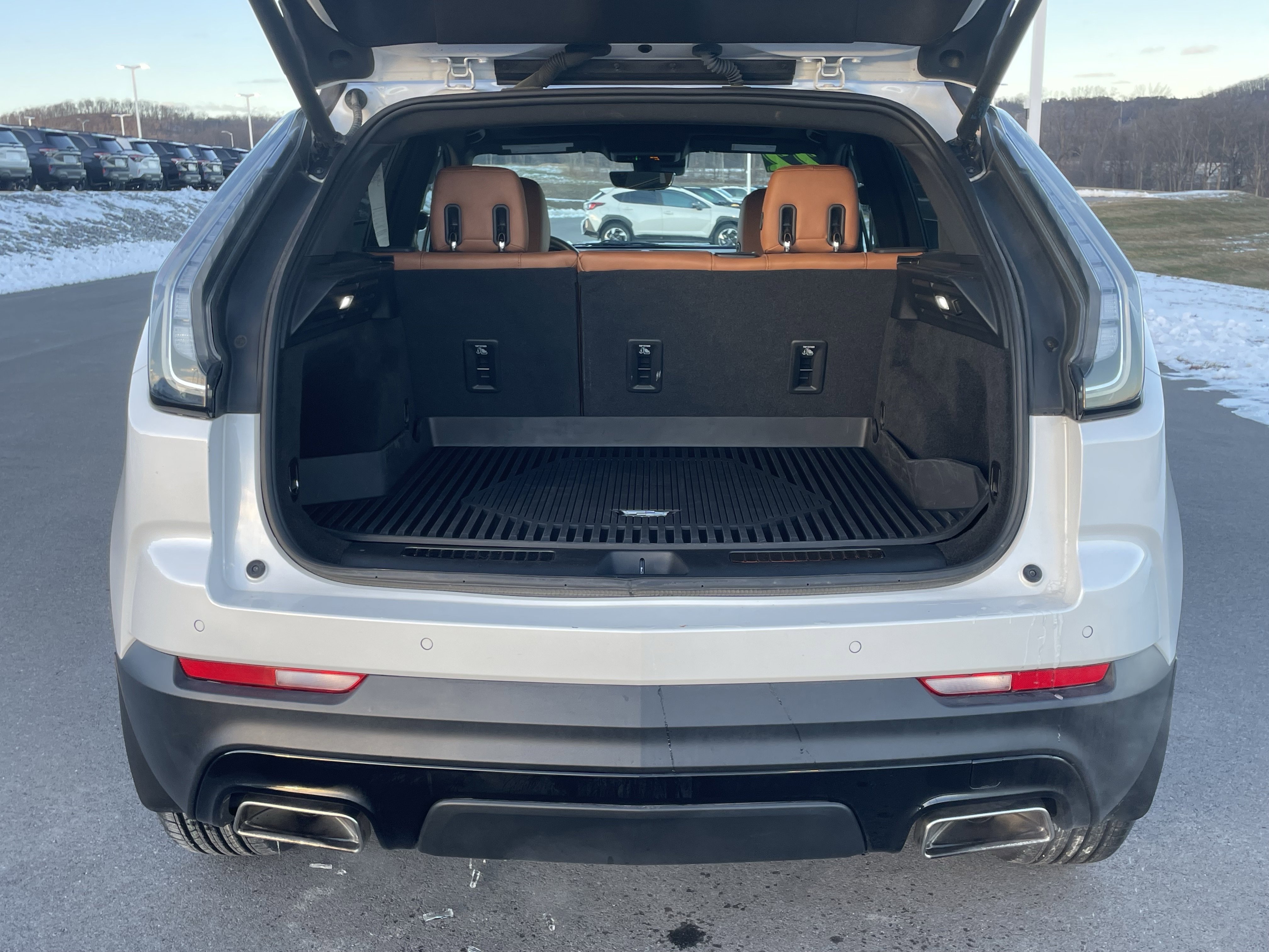 Used 2022 Cadillac XT4 Sport image 5