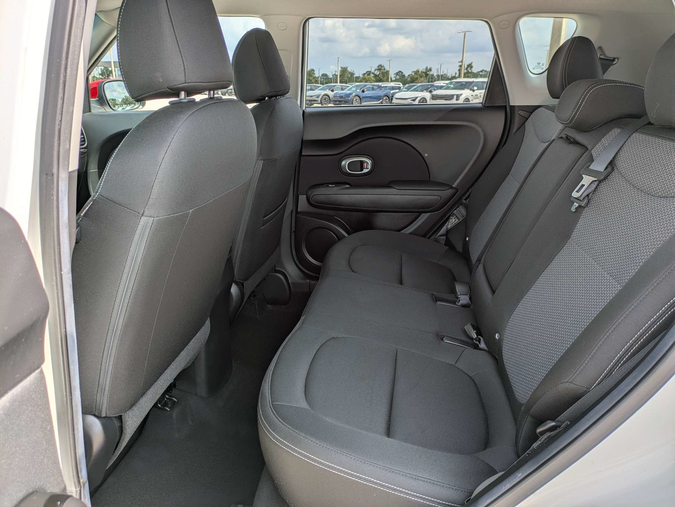 Used 2017 Kia Soul + w/ Designer's Package FWD image 16