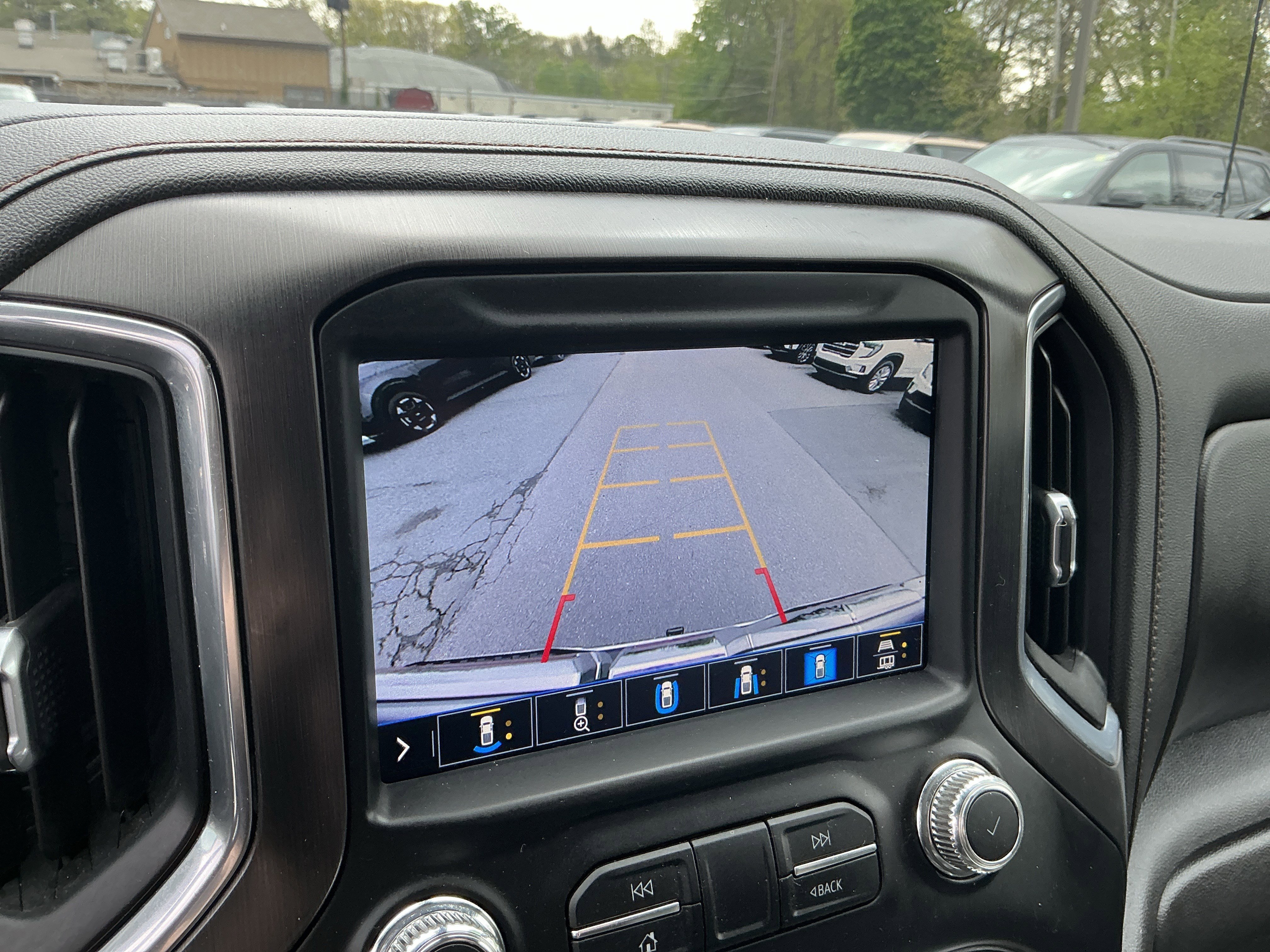 Used 2020 GMC Sierra 1500 AT4 w/ AT4 Premium Package AWD/4WD image 24
