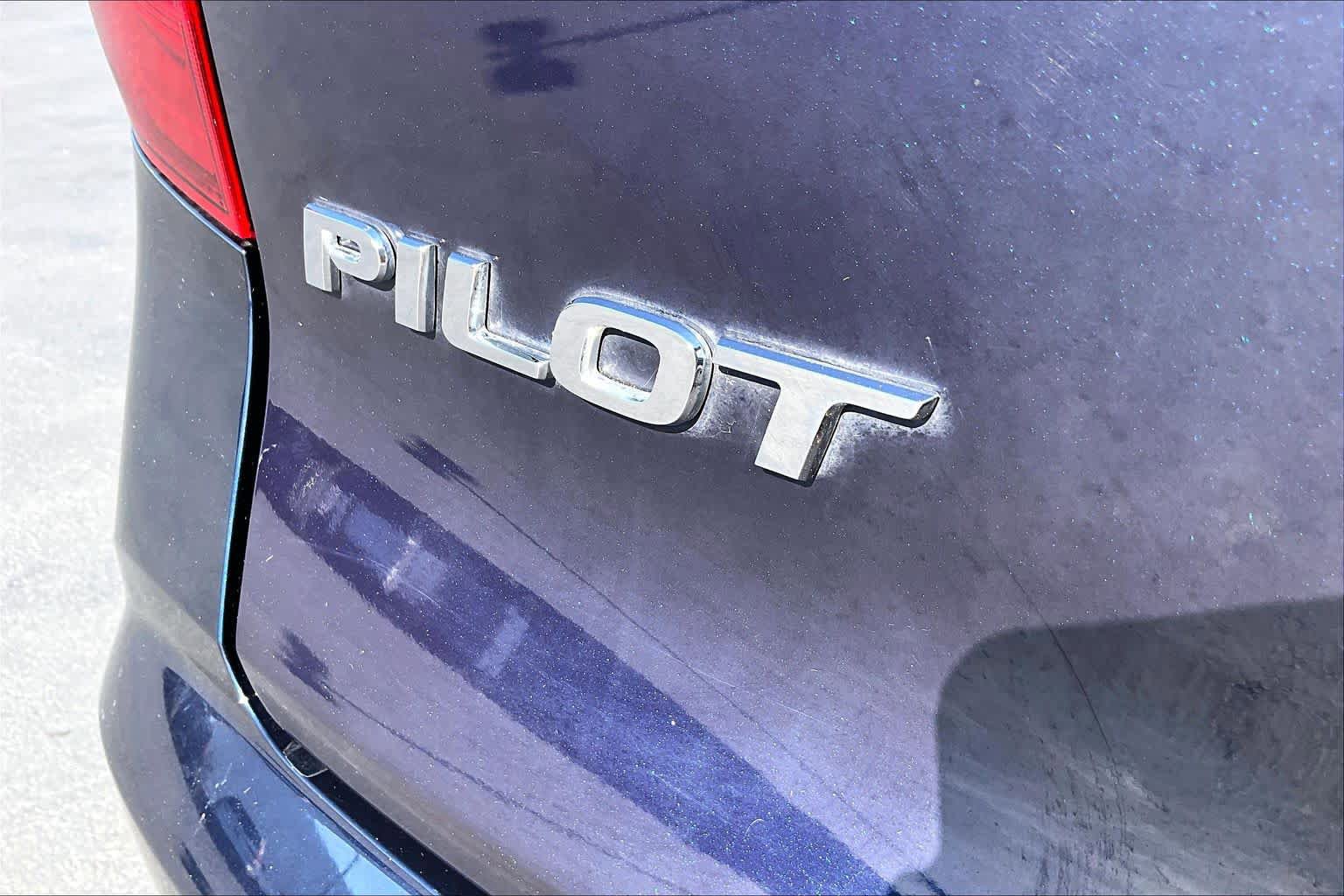 Used 2016 Honda Pilot EX image 9