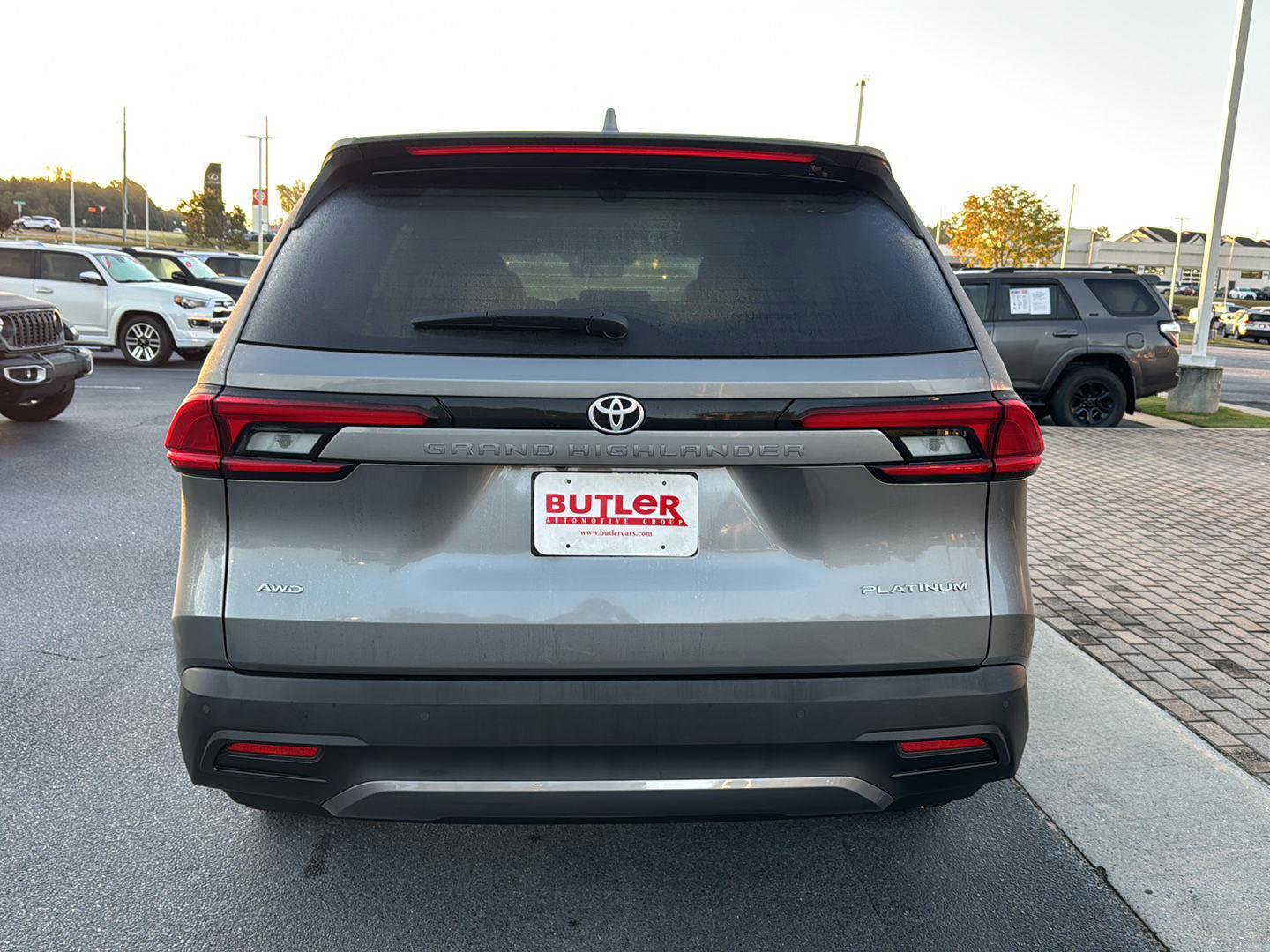 New 2026 Toyota Grand Highlander Platinum image 4