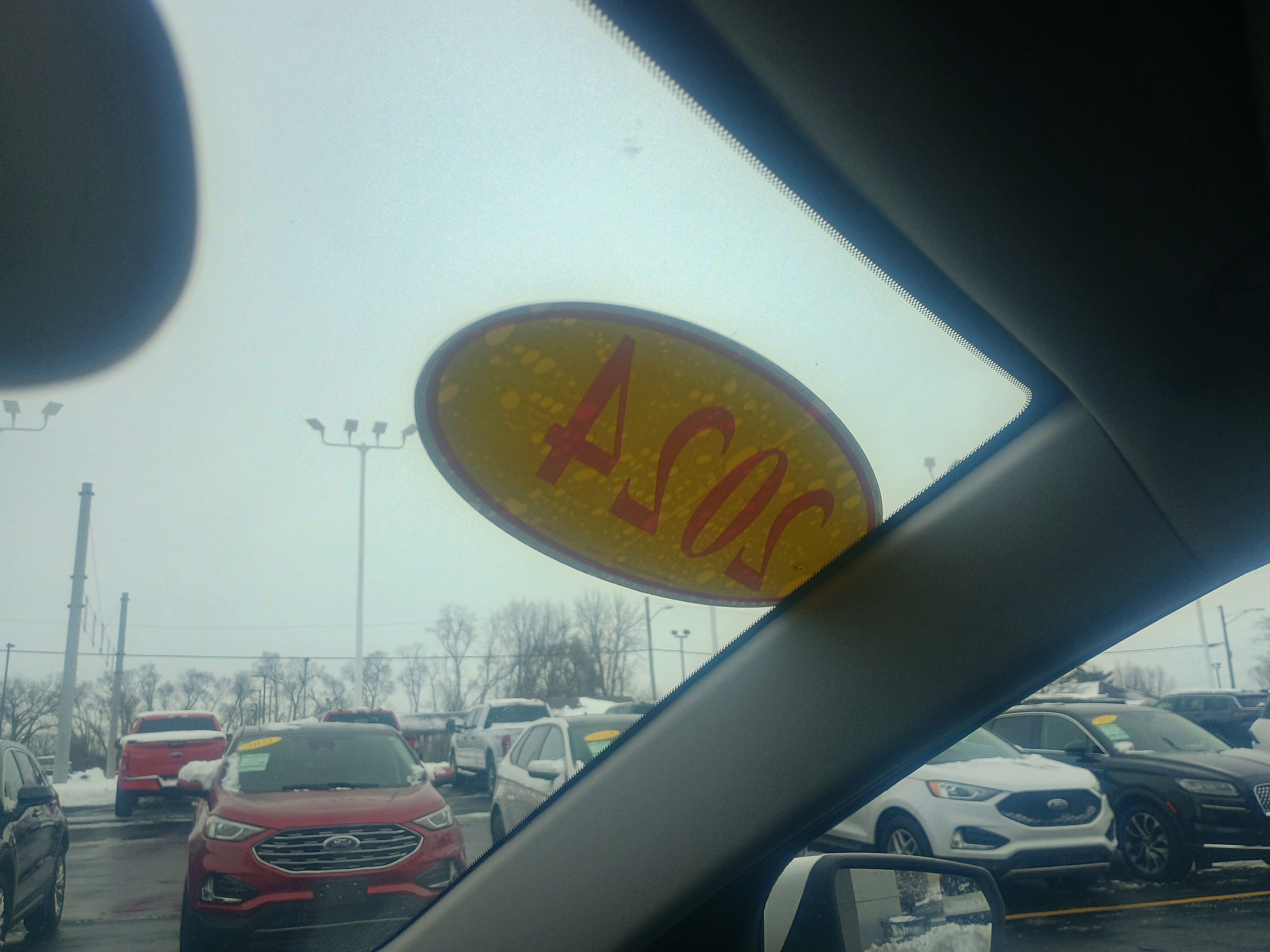 Used 2024 GMC Terrain SLT image 29