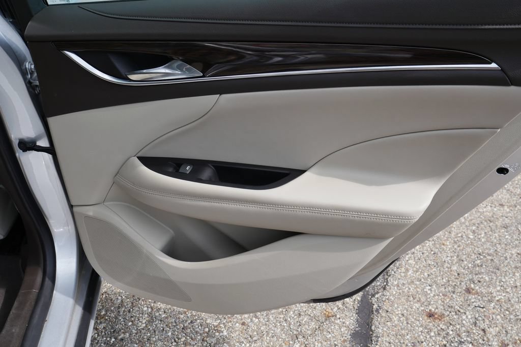 Used 2017 Buick LaCrosse Preferred FWD image 10