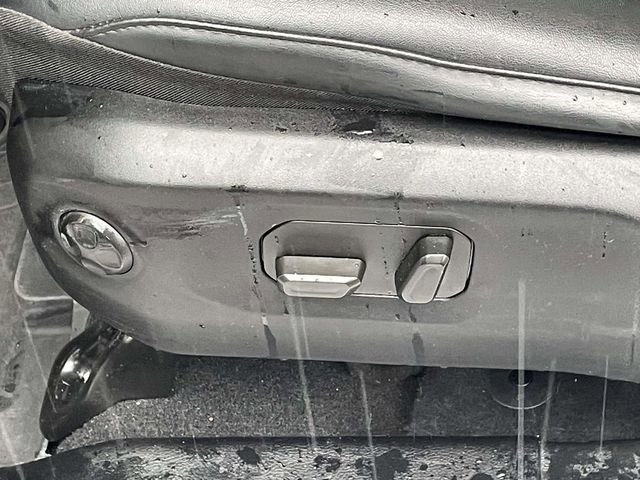 Used 2024 Jeep Wrangler Unlimited Rubicon image 15