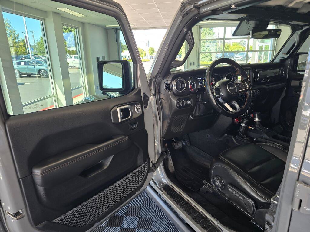 Used 2021 Jeep Wrangler Unlimited Rubicon AWD/4WD image 35