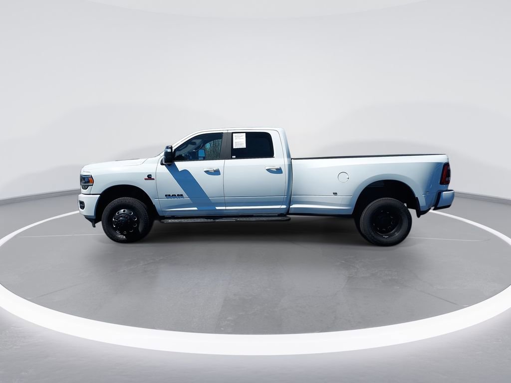 Used 2024 RAM 3500 Laramie w/ Night Edition AWD/4WD image 5