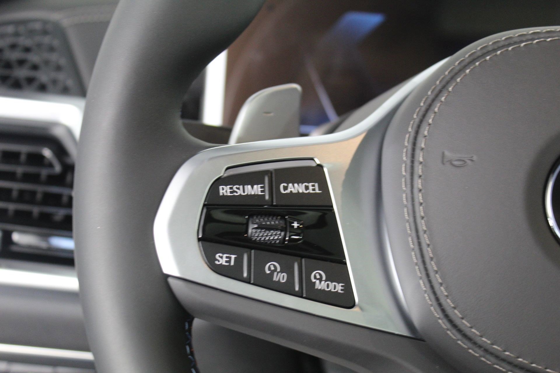 New 2026 BMW X7 M60i image 15