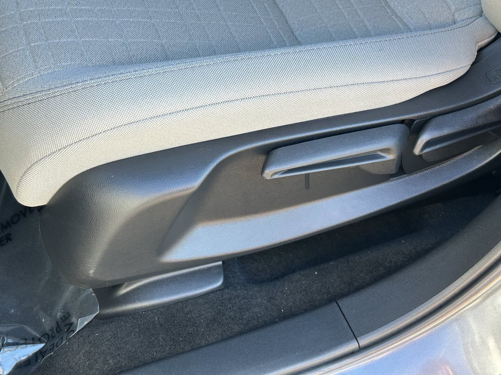 Certified 2026 Honda HR-V LX image 24