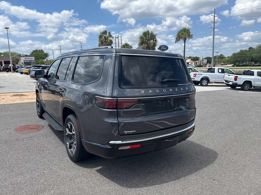 Used 2023 Jeep Wagoneer Series III w/ Convenience Group I image 3