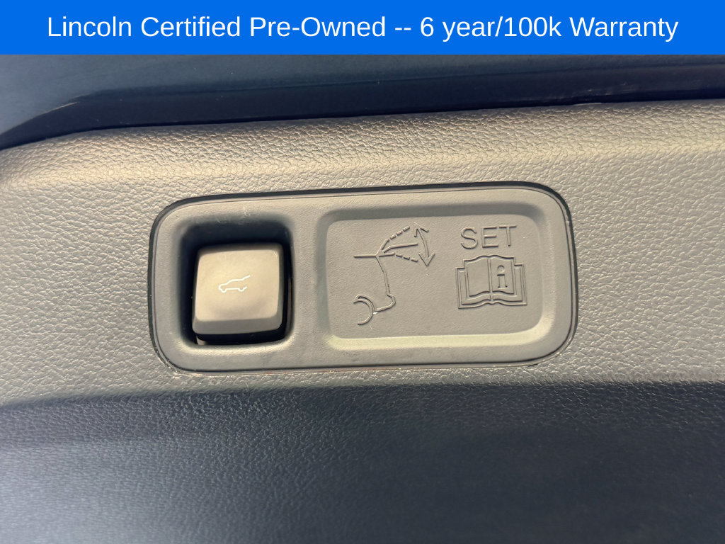 Certified 2024 Lincoln Navigator Premiere AWD/4WD image 22