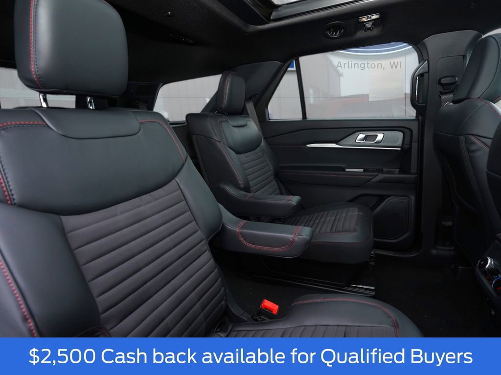 New 2026 Ford Explorer ST-Line w/ ST-Line Street Pack image 23