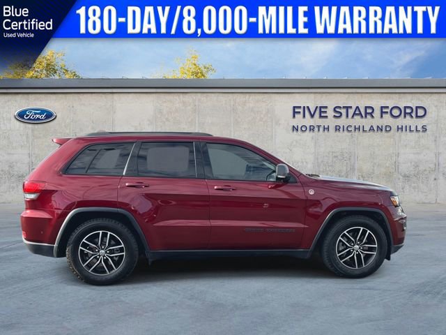 Used 2018 Jeep Grand Cherokee Trailhawk w/ Trailhawk Luxury Group image 11