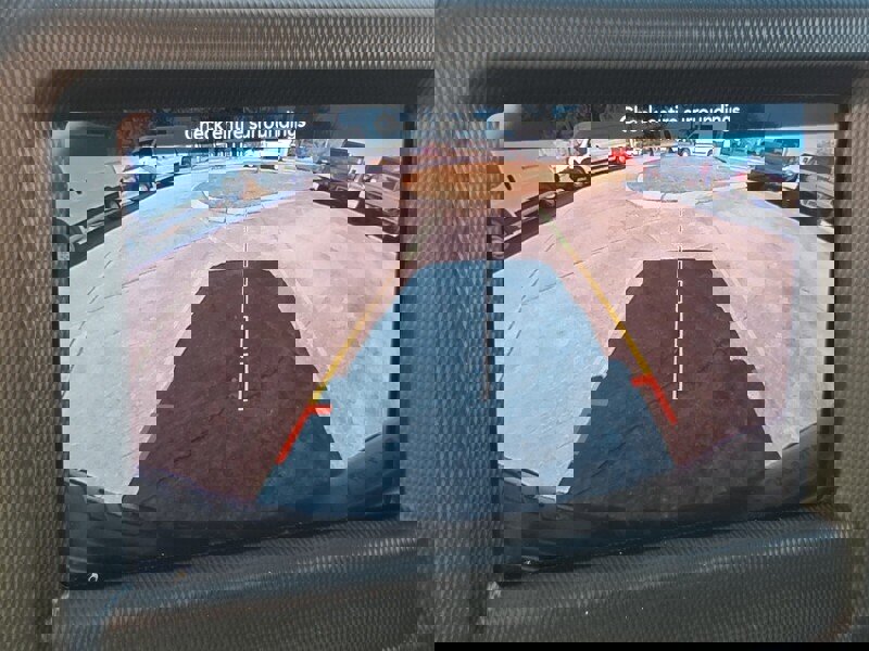 Used 2018 Jeep Wrangler Unlimited Rubicon w/ Cold Weather Group image 20