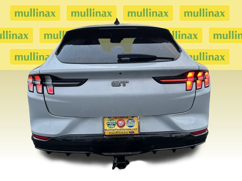 Certified 2022 Ford Mustang Mach-E GT image 24