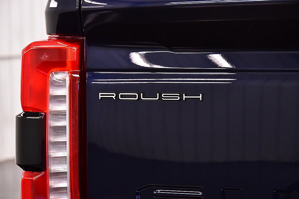 New 2025 Ford F250 Lariat w/ Lariat Ultimate Package image 13