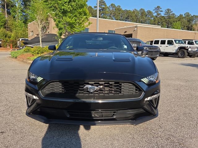 Used 2020 Ford Mustang Premium image 2