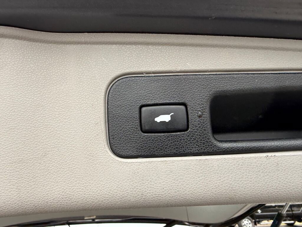 Used 2016 Honda Odyssey EX-L image 36