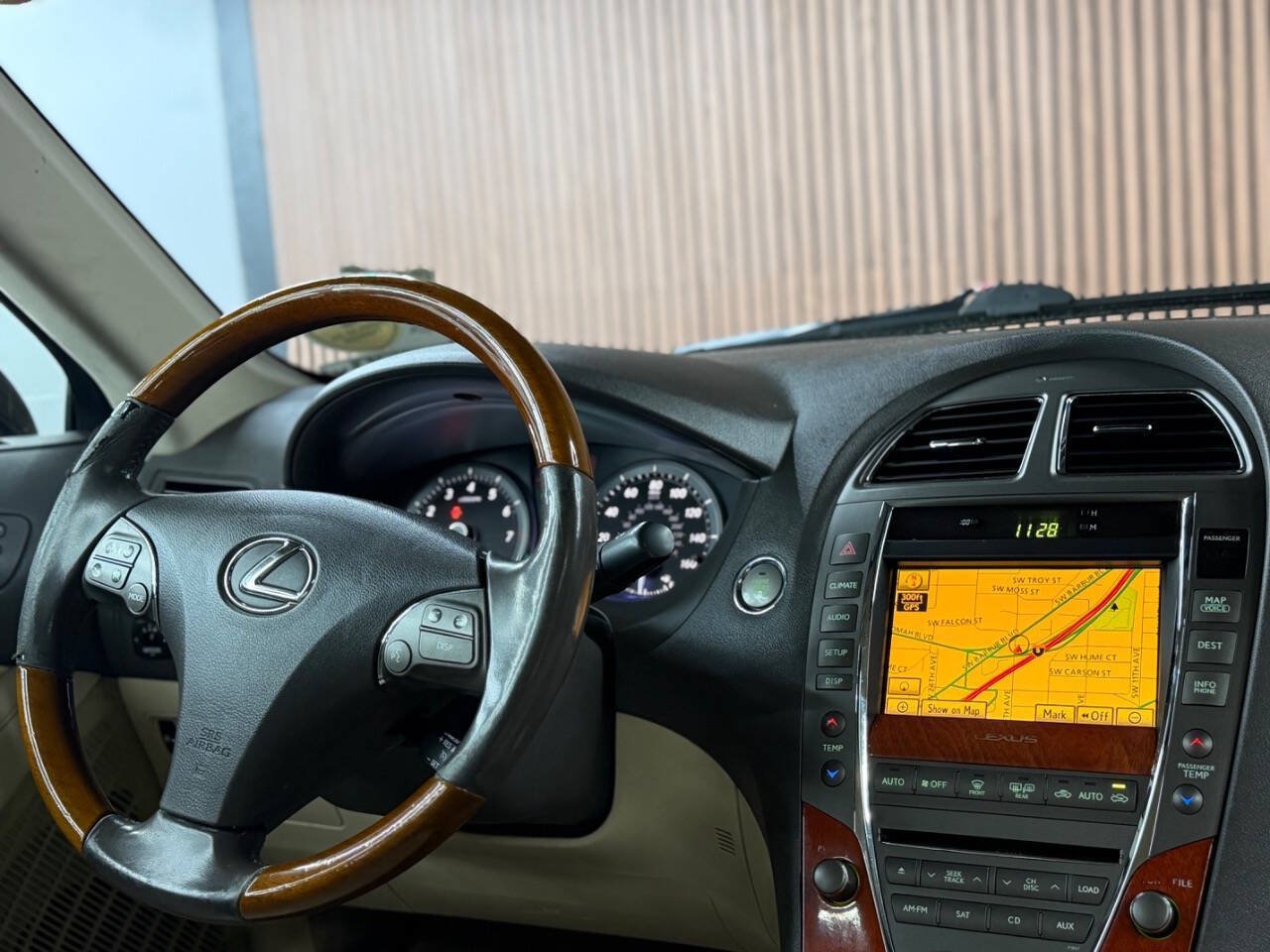 Used 2012 Lexus ES 350 FWD image 5