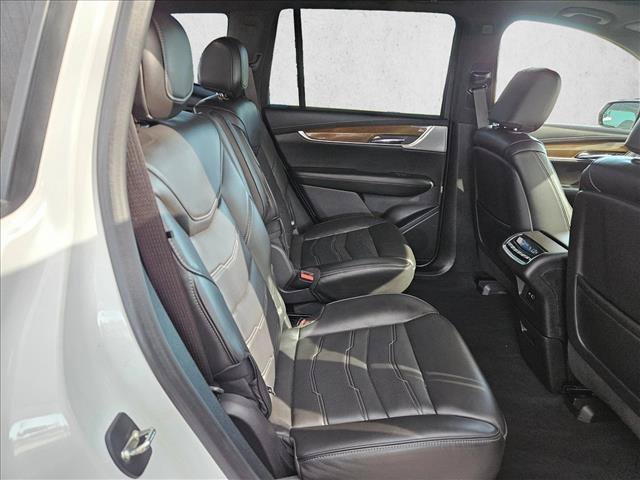 Used 2023 Cadillac XT6 Sport w/ Platinum Package AWD/4WD image 18