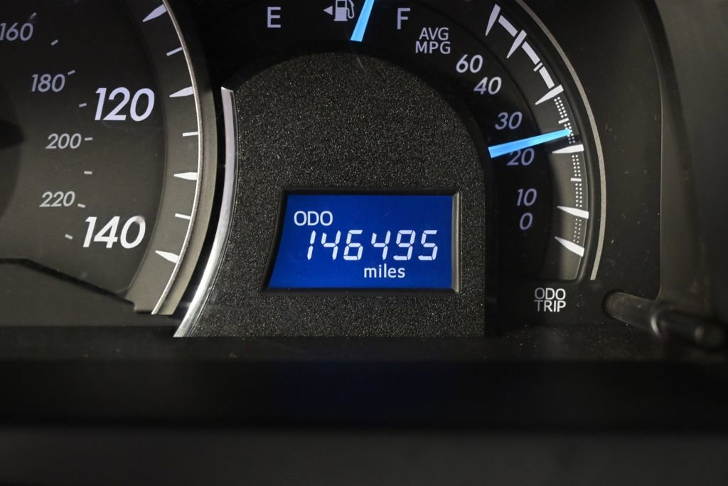 Used 2015 Toyota Camry LE image 25