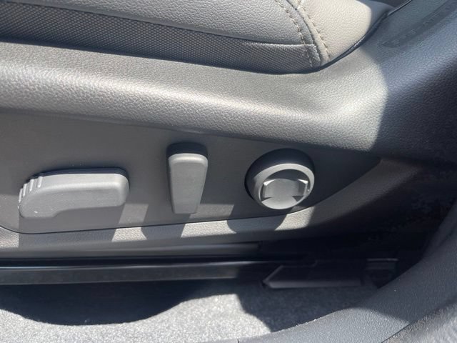 New 2026 Subaru Outback Limited AWD/4WD image 16