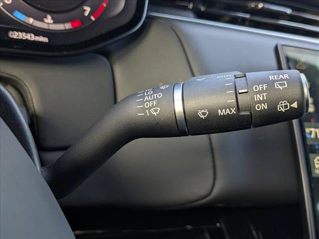 Used 2025 Land Rover Range Rover Sport SE AWD/4WD image 6