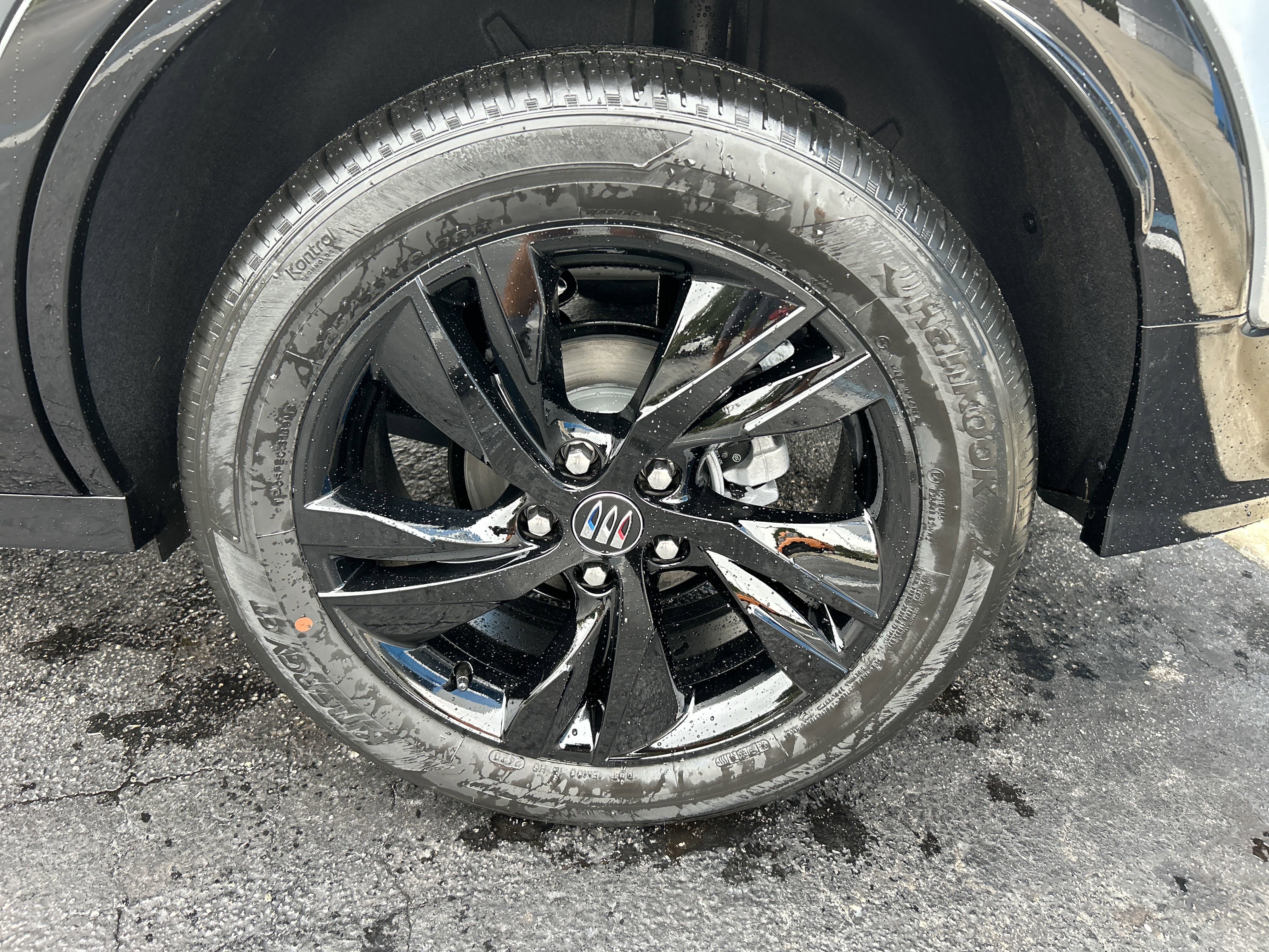 New 2026 Buick Encore GX Sport Touring image 14