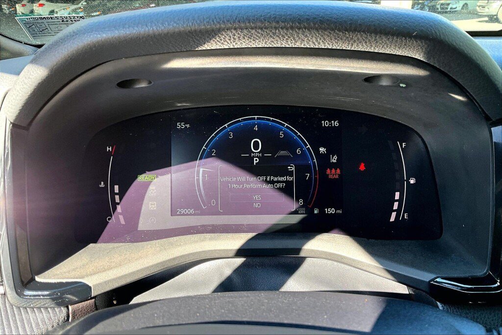 Used 2025 Toyota Camry SE w/ Convenience Package AWD/4WD image 8
