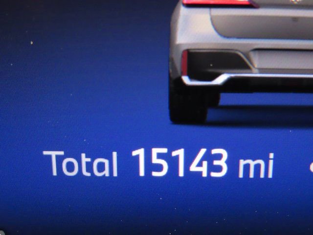 Used 2025 BMW 740i image 25