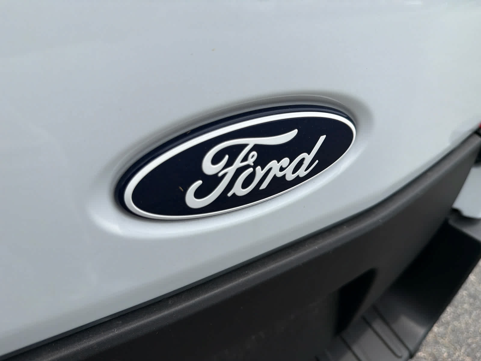 New 2026 Ford Transit 250 148 Medium Roof RWD image 28