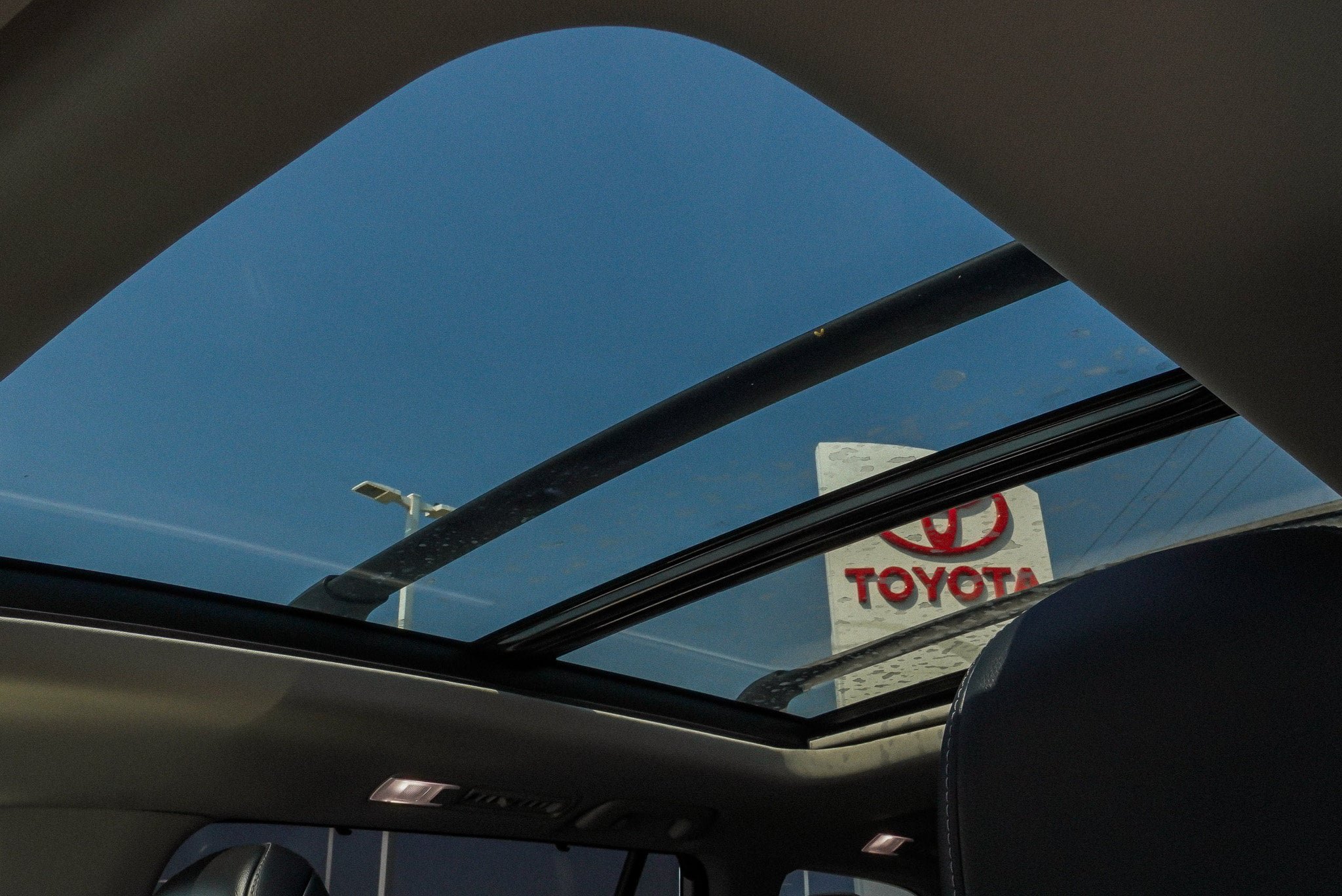 Certified 2025 Toyota Grand Highlander AWD image 25
