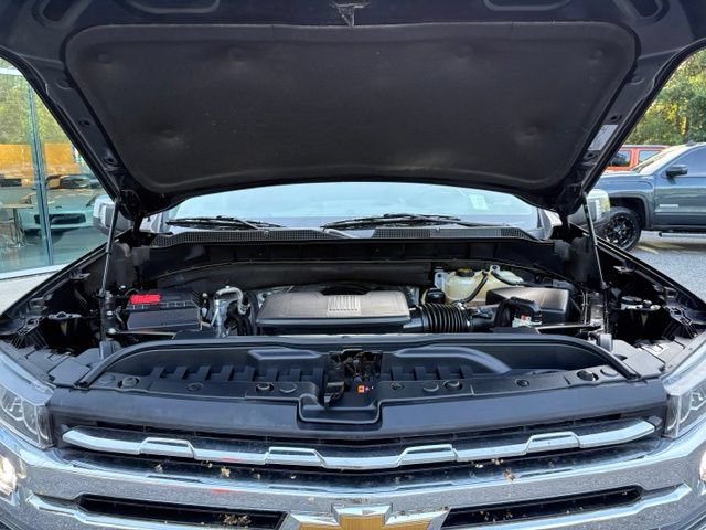 Used 2022 Chevrolet Silverado 1500 LTZ w/ LTZ Premium Package AWD/4WD image 34