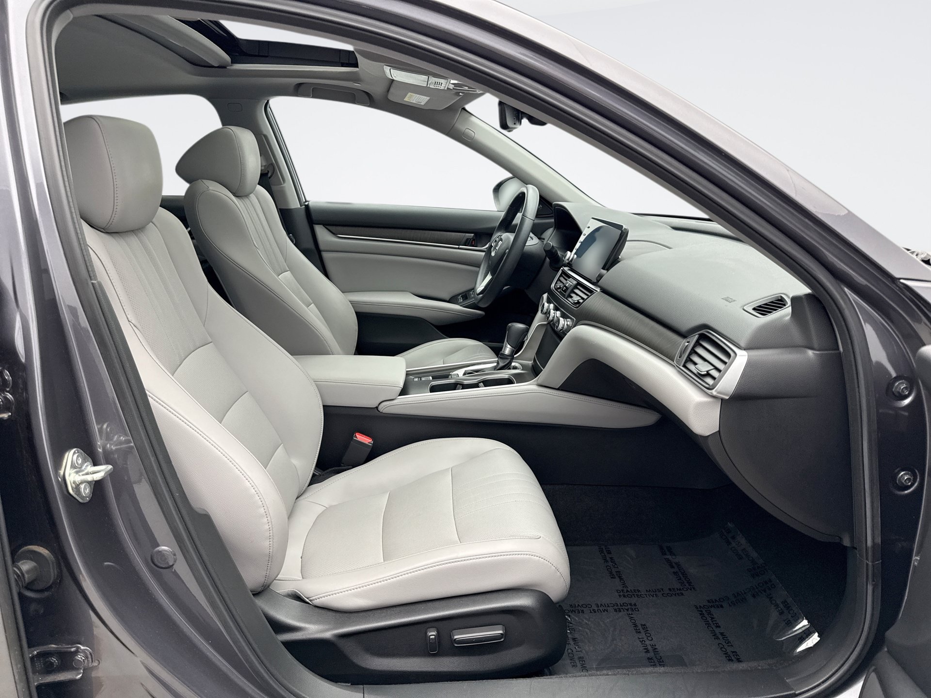 Used 2018 Honda Accord EX-L image 9