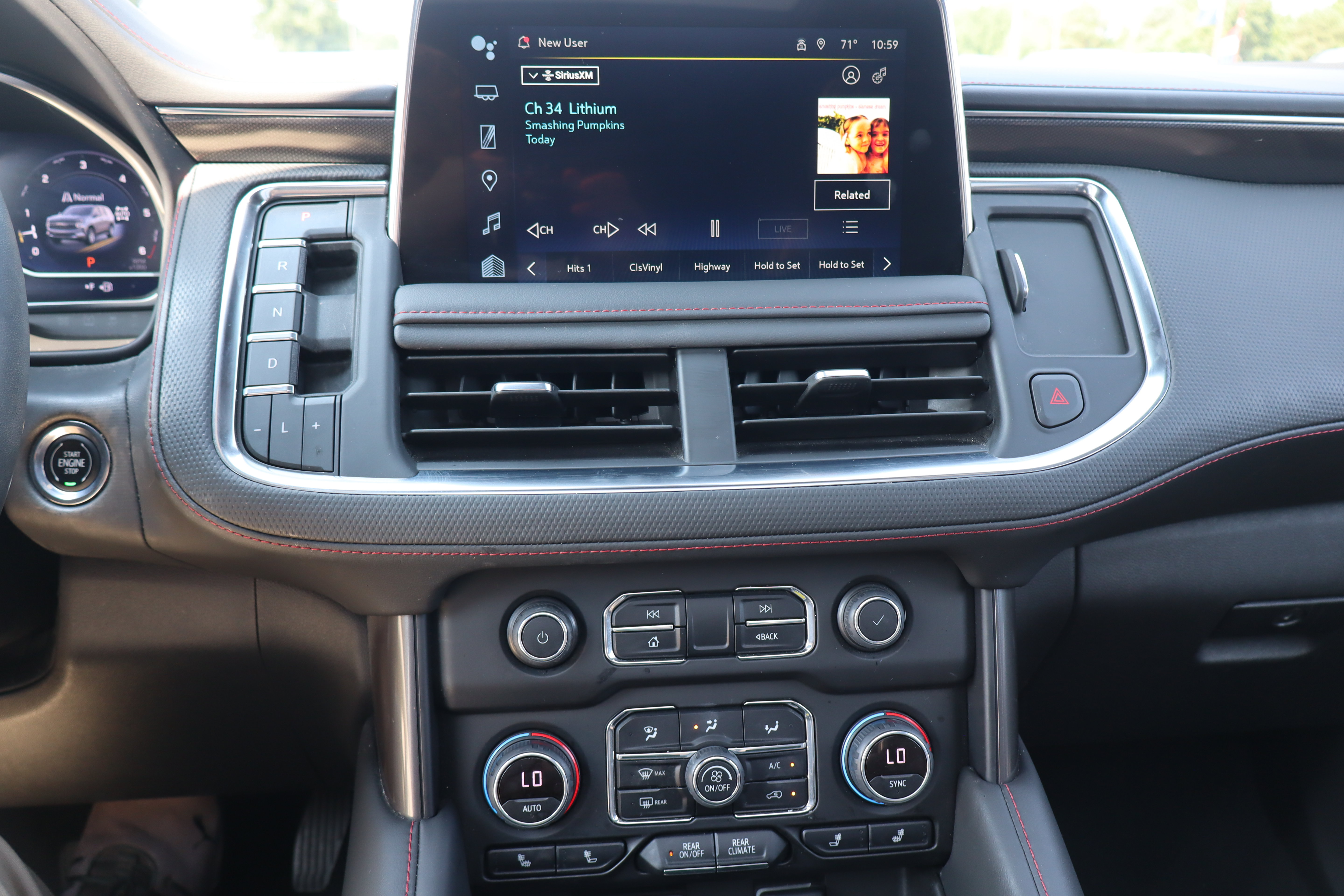 Used 2023 Chevrolet Tahoe RST w/ Luxury Package AWD/4WD image 17