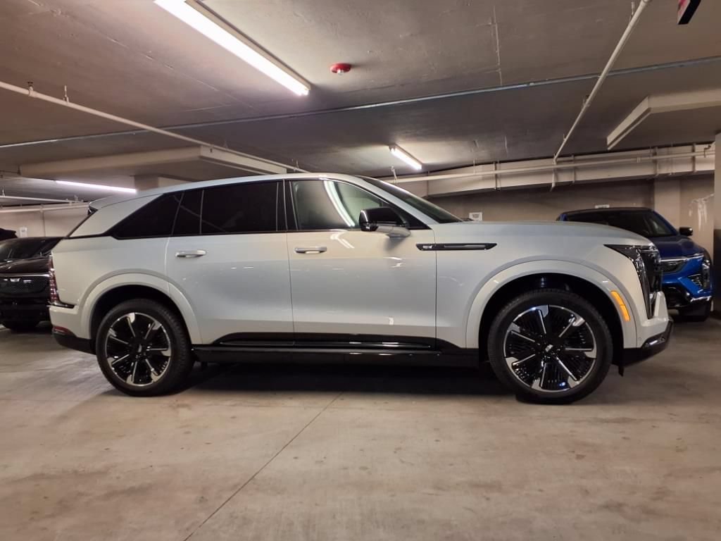 New 2026 Cadillac Escalade IQL Luxury AWD/4WD image 4