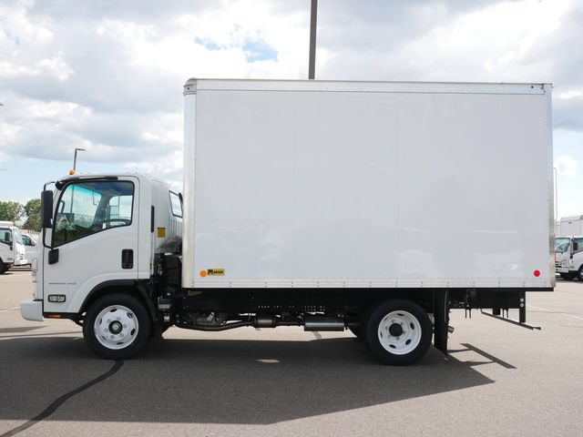 Used 2024 Chevrolet Low Cab Forward 5500XG RWD image 3