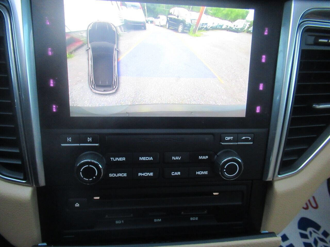 Used 2018 Porsche Macan S image 22