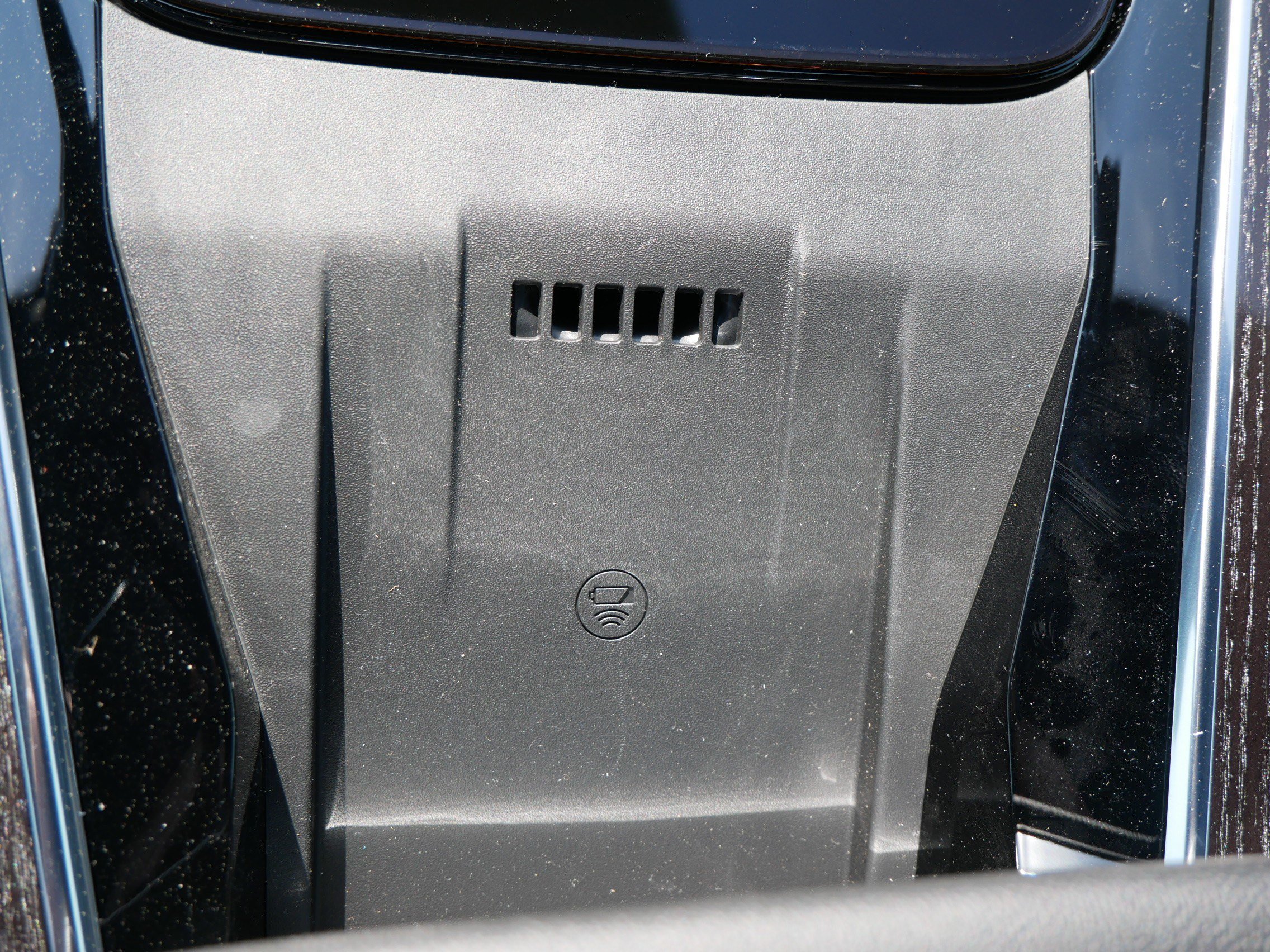 Used 2026 Cadillac Escalade IQ Sport 1 w/ LPO, Floor Liner Package AWD/4WD image 21
