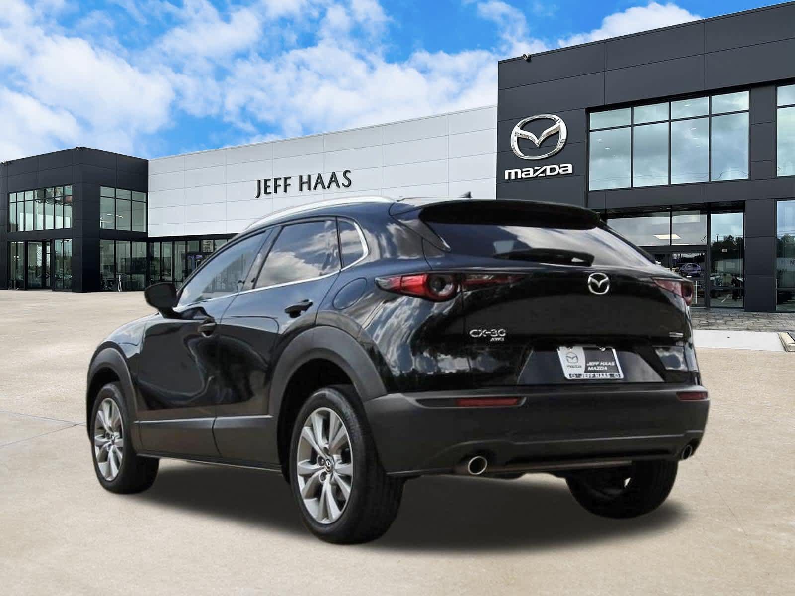 Used 2022 MAZDA CX-30 AWD 2.5 S w/ Premium Package image 2