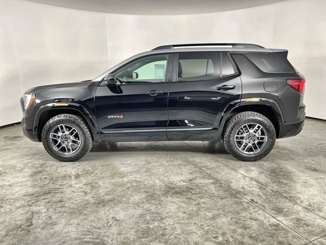 Used 2026 GMC Terrain AT4 image 5