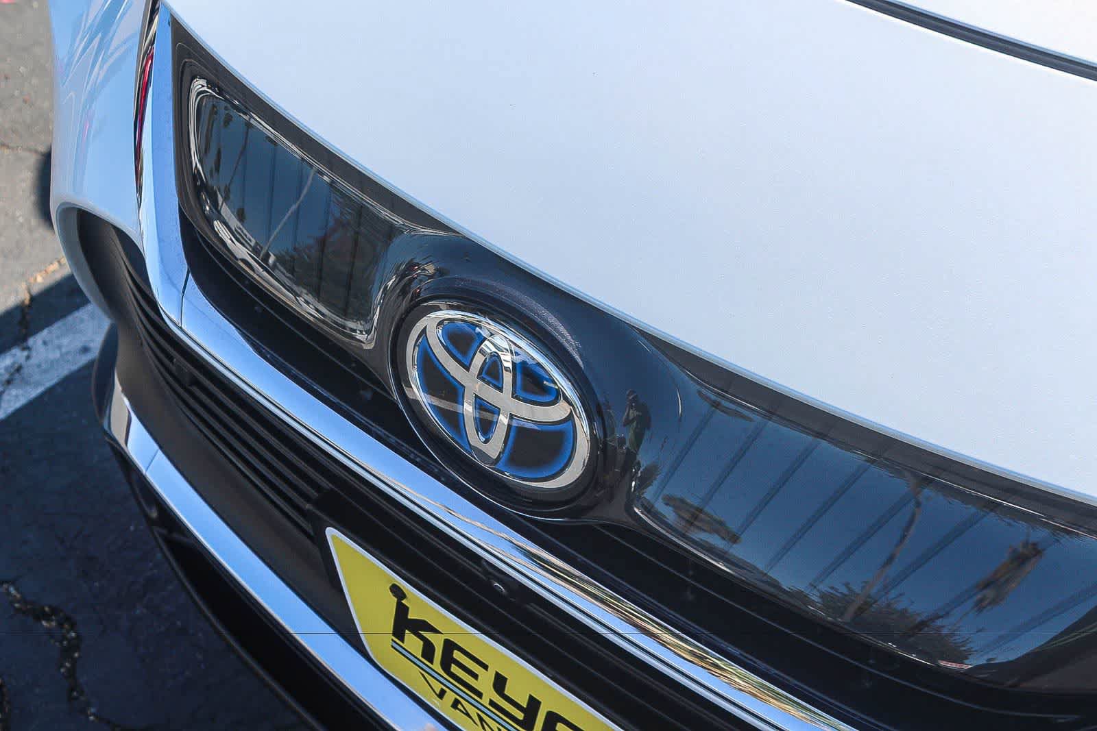 Used 2023 Toyota Venza Limited AWD/4WD image 14