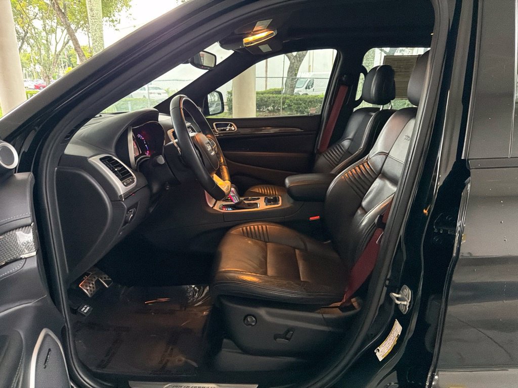 Used 2018 Jeep Grand Cherokee Trackhawk AWD/4WD image 6