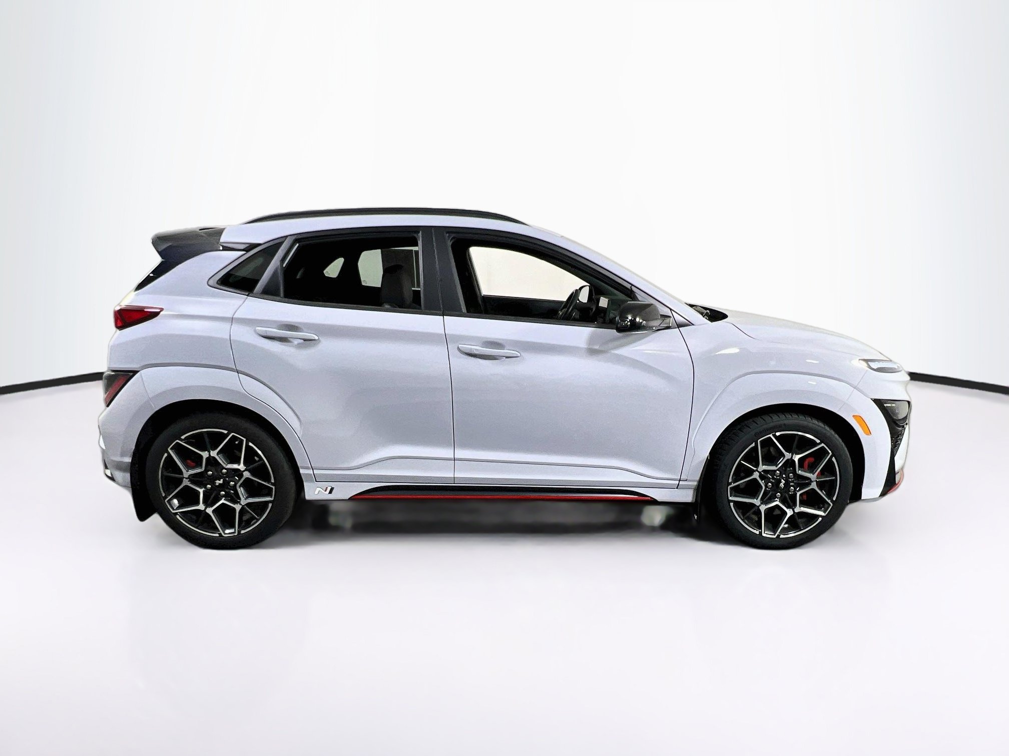 Used 2022 Hyundai Kona N w/ Cargo Package FWD image 4