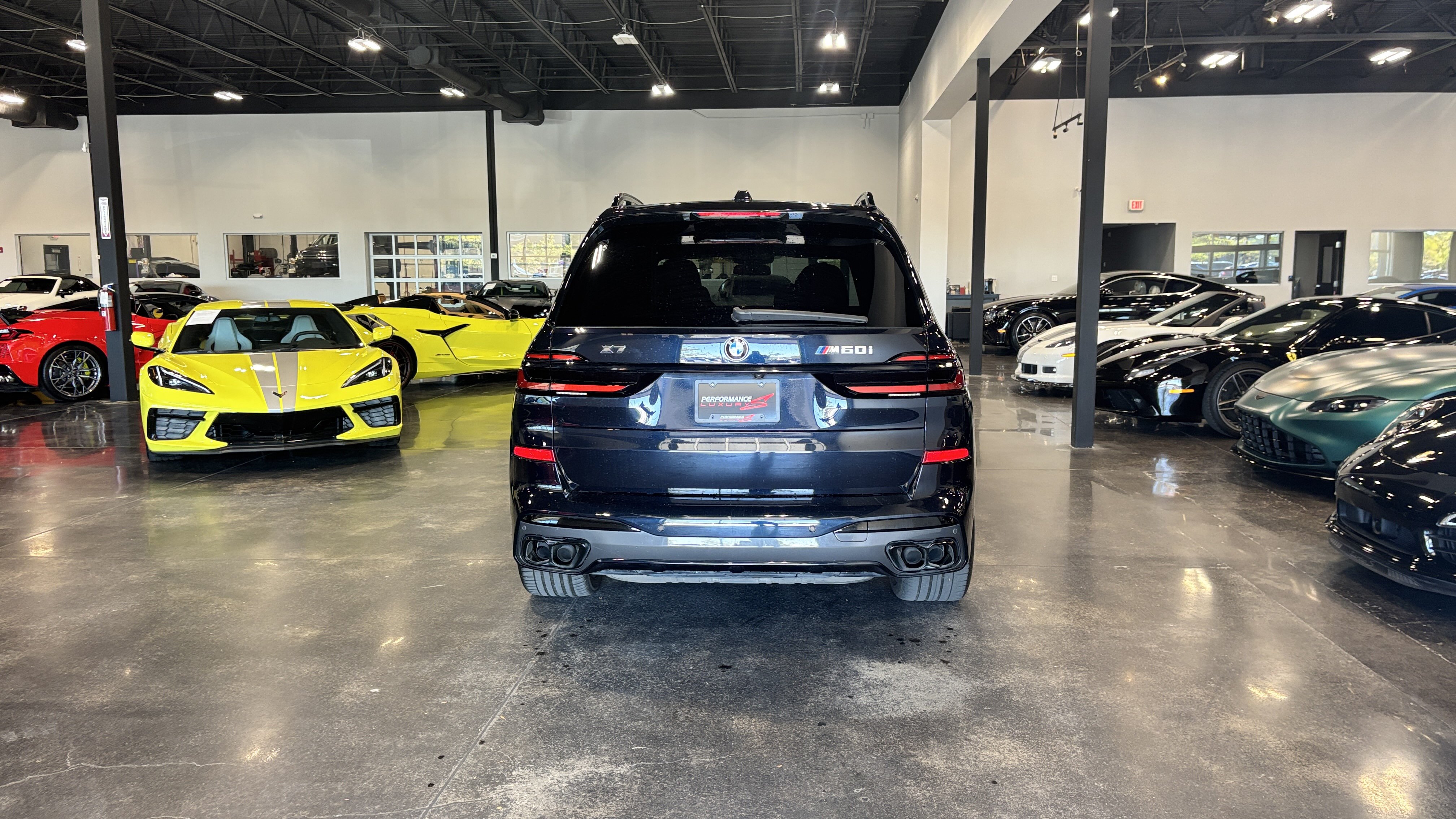 Used 2024 BMW X7 M60i w/ Executive Package AWD/4WD image 5