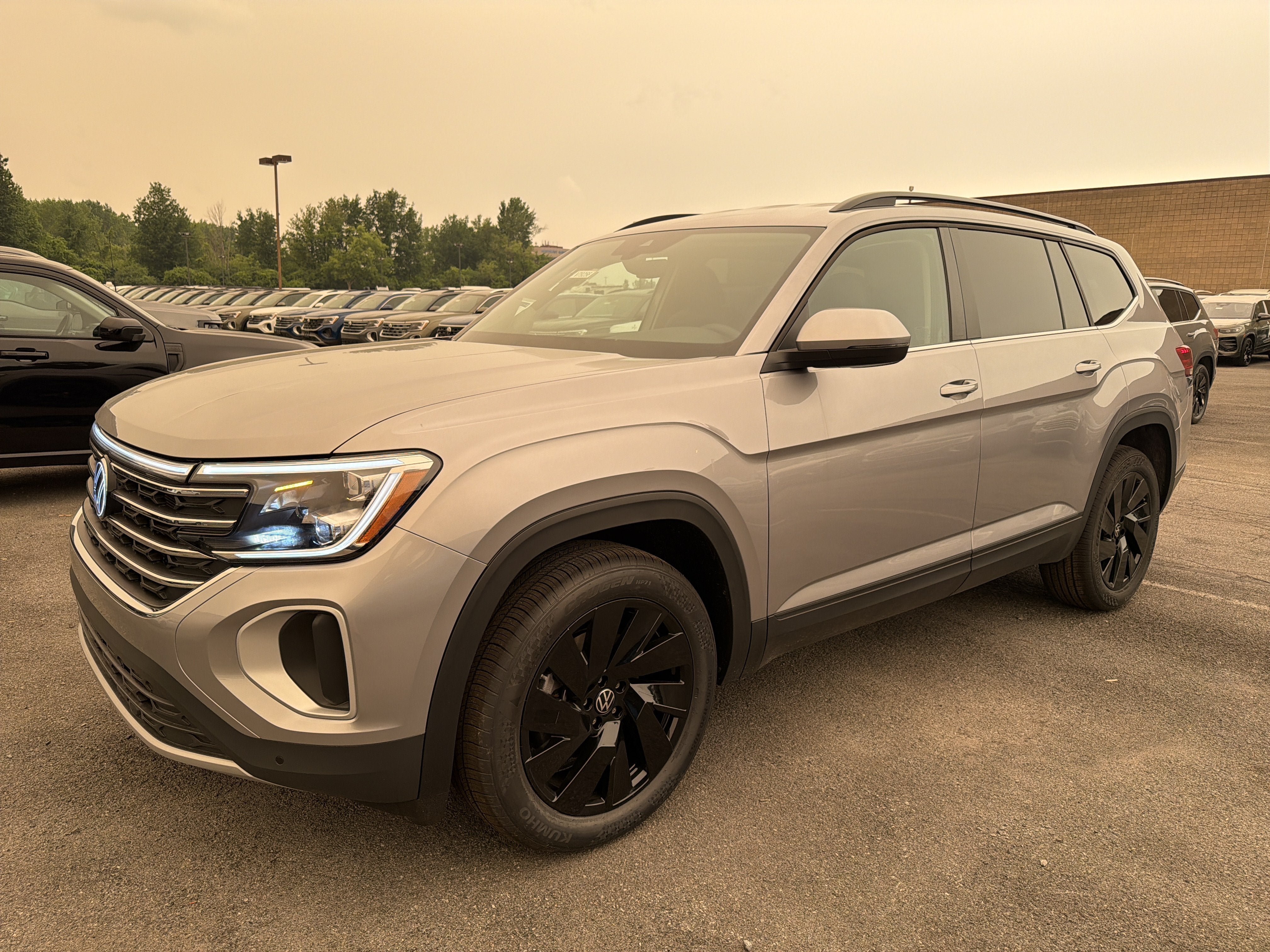 New 2026 Volkswagen Atlas SE AWD/4WD image 4