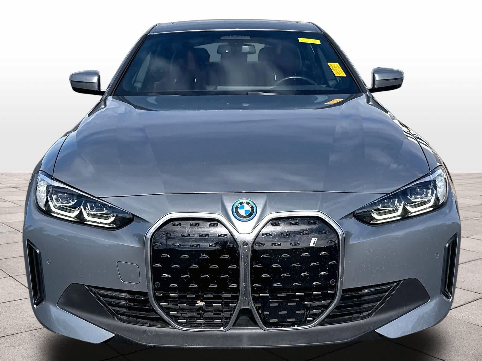Used 2023 BMW i4 eDrive40 RWD image 2