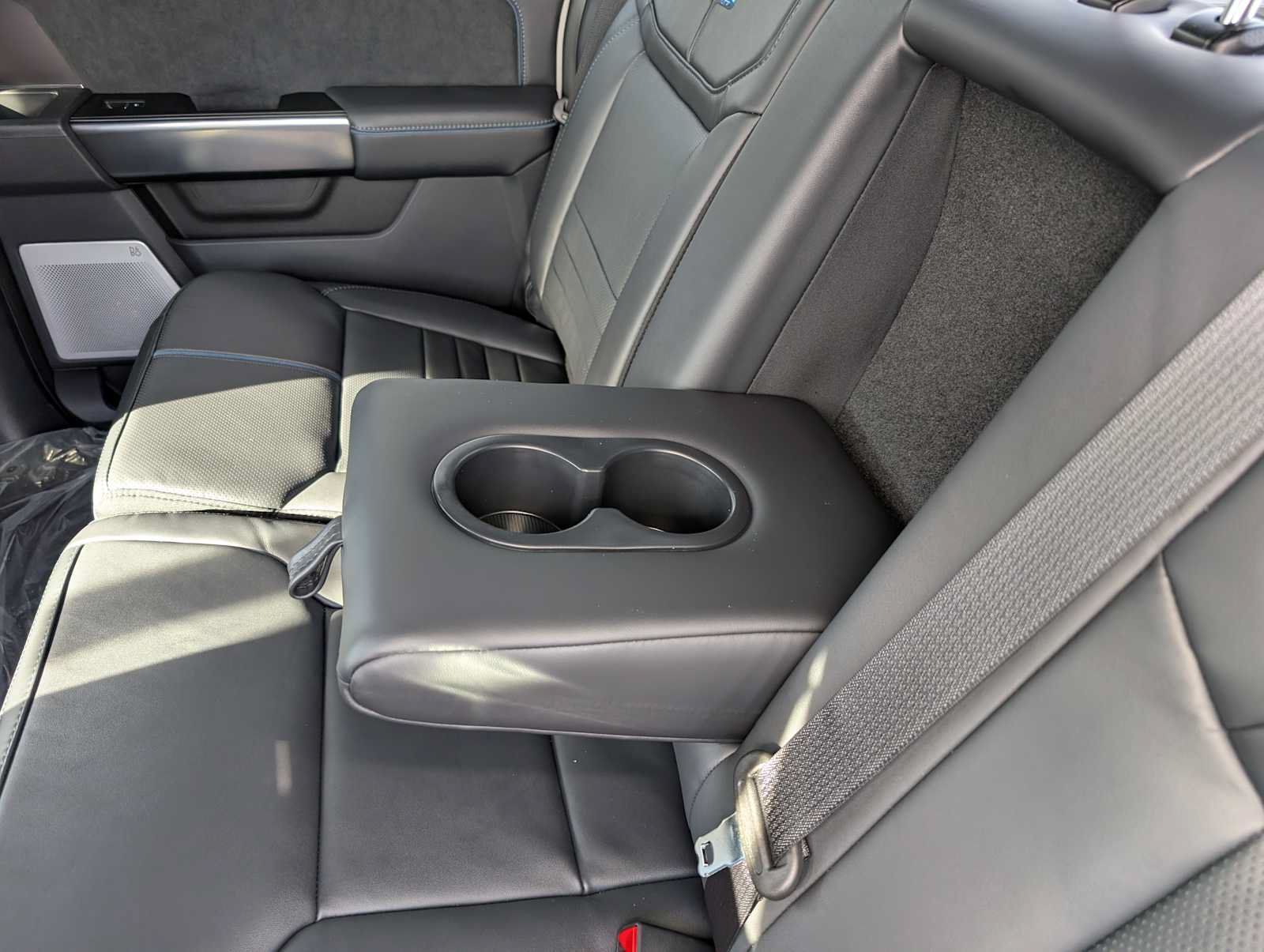 New 2026 Ford F250 Platinum AWD/4WD image 18