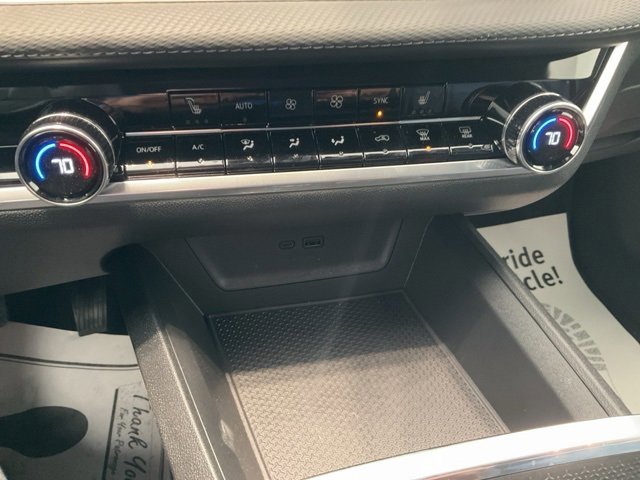 New 2026 Chevrolet Equinox LT w/ Convenience Package II image 21